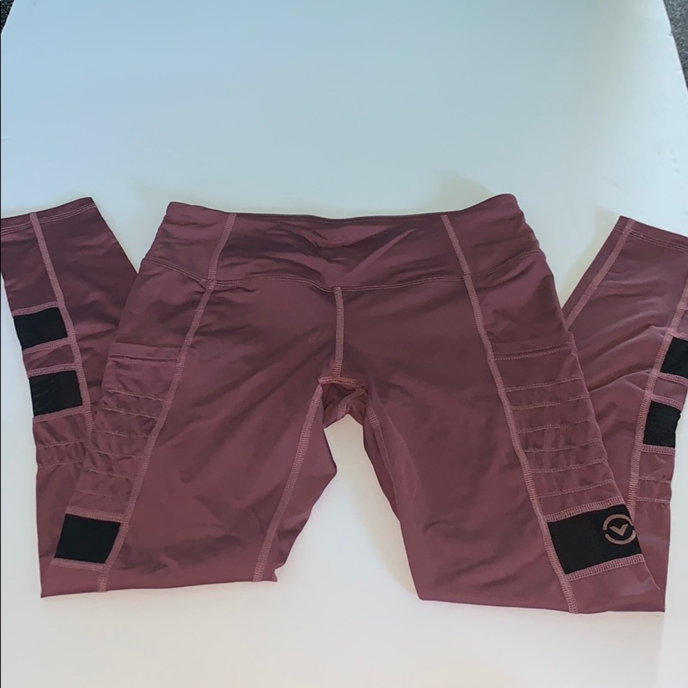 Virus pants size S